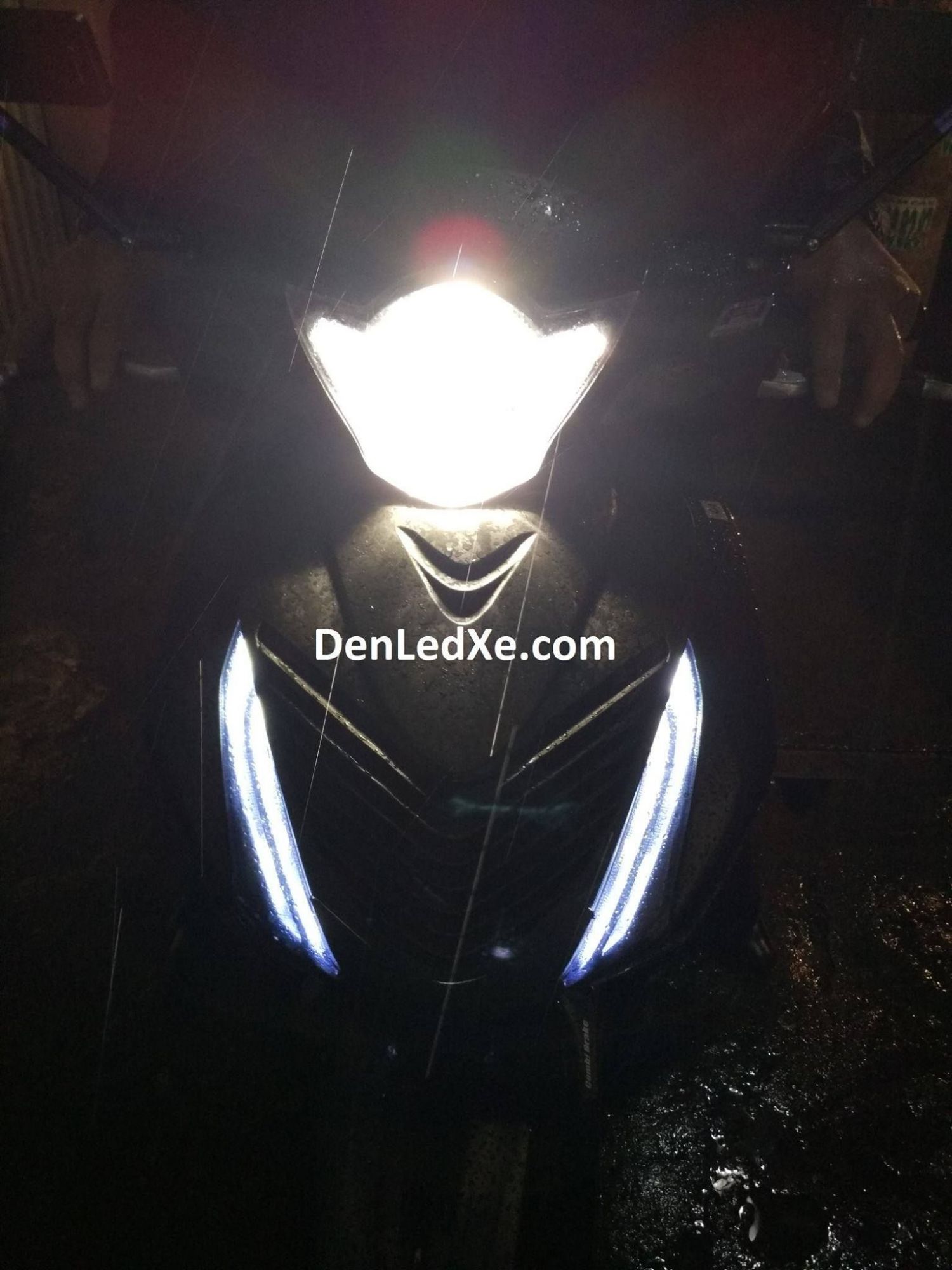 đèn led xe máy
