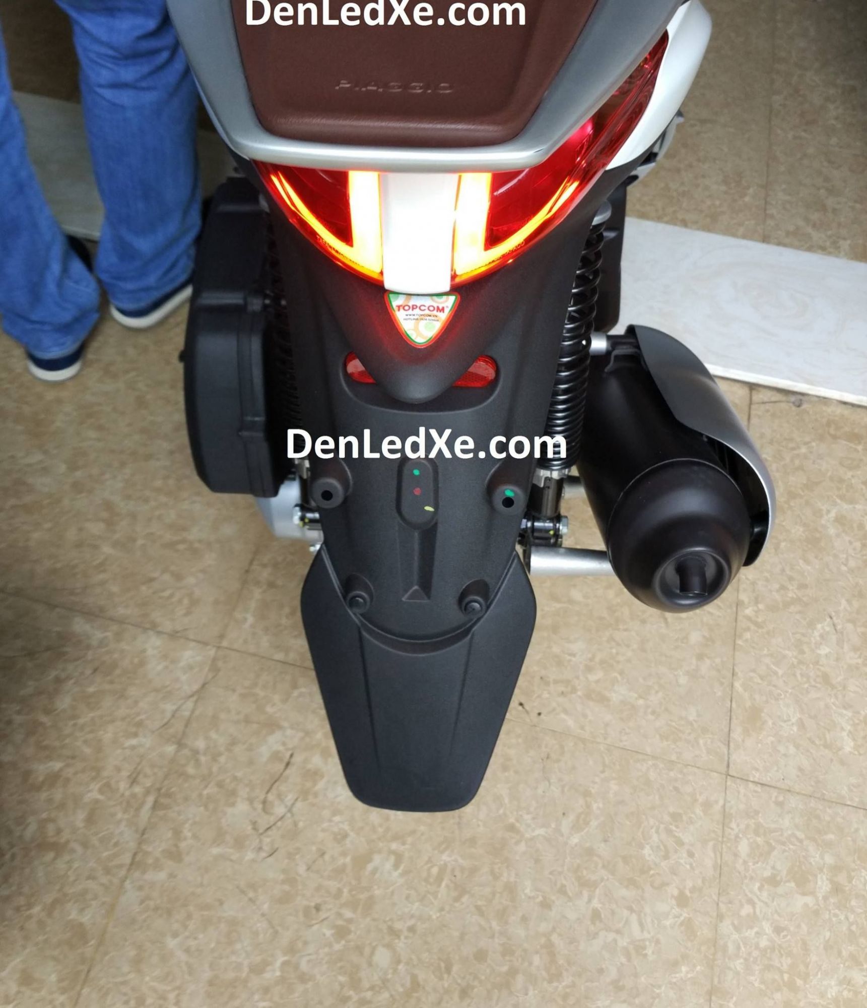 Đèn led xe máy CREE XHP50 L5 4 Tim -  2016