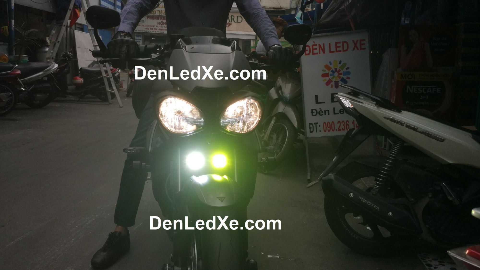 đèn xe máy l4x